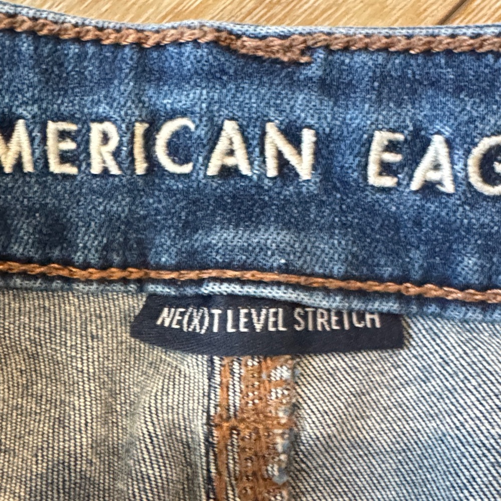 American Eagle Outfitters Ripped Blue Jean Shorts Ne(x)t level stretch size 6 - Picture 2 of 9